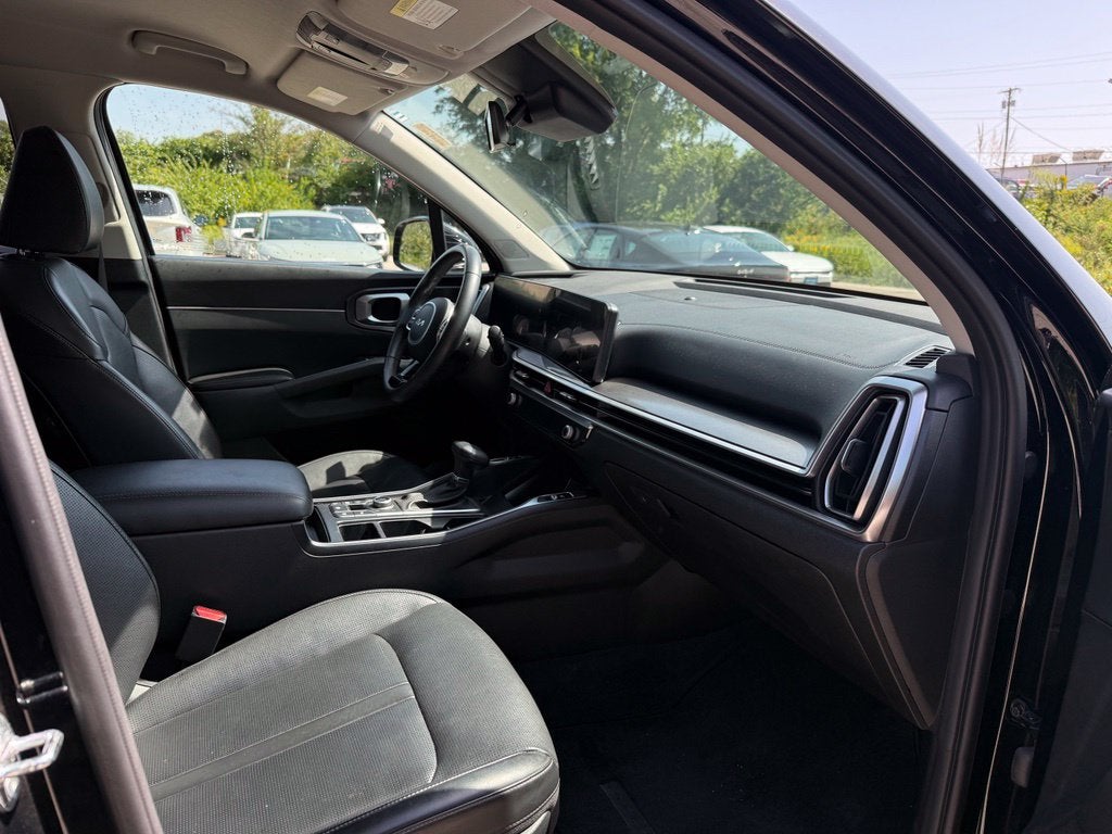 2024 Kia Sorento S