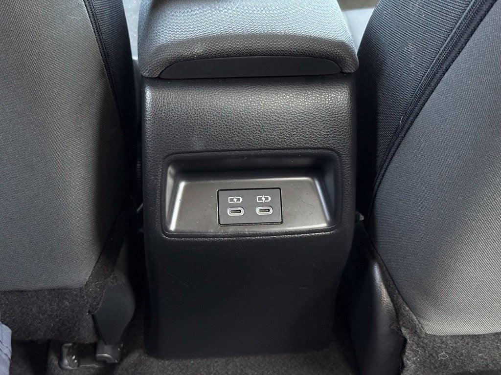2025 Toyota Corolla 29