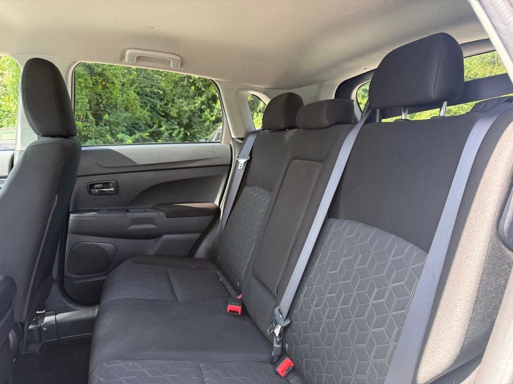 2025 Mitsubishi Outlander Sport ES