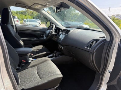 2025 Mitsubishi Outlander Sport ES