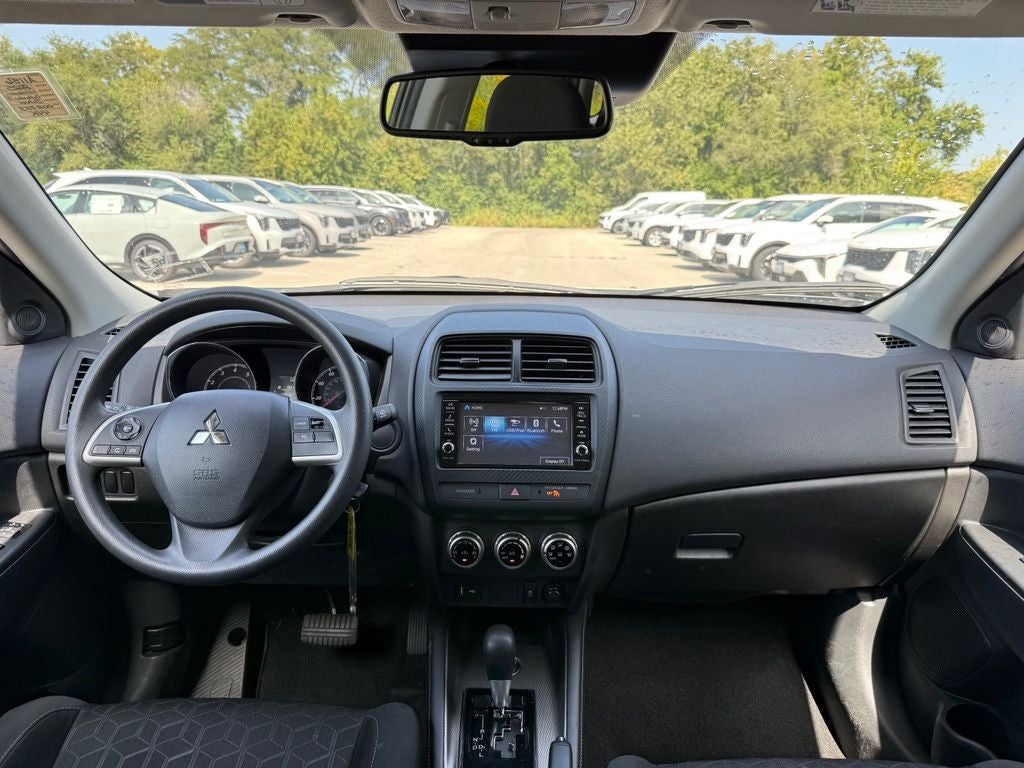 2025 Mitsubishi Outlander Sport ES