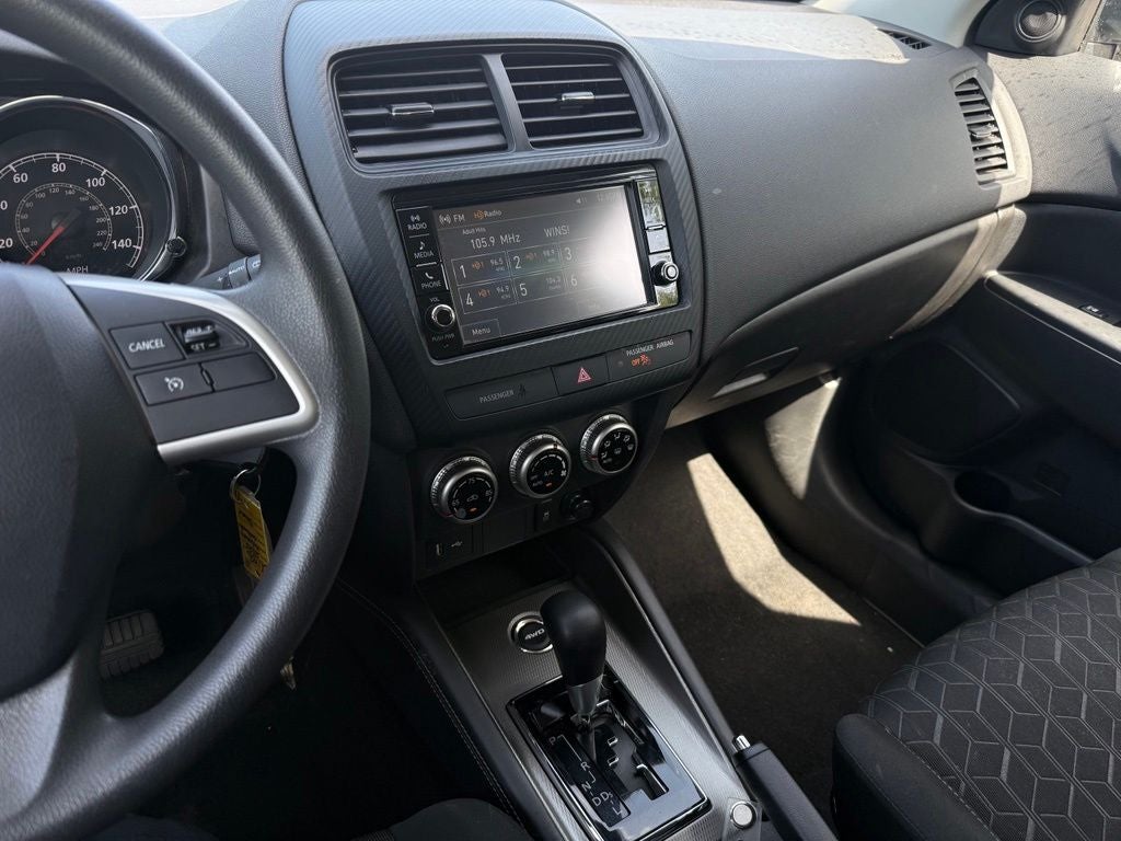 2025 Mitsubishi Outlander Sport ES