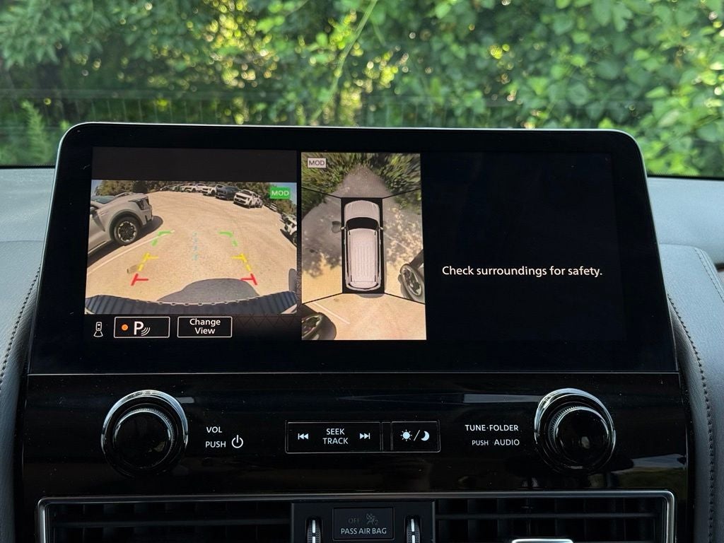 2023 Nissan Armada SL