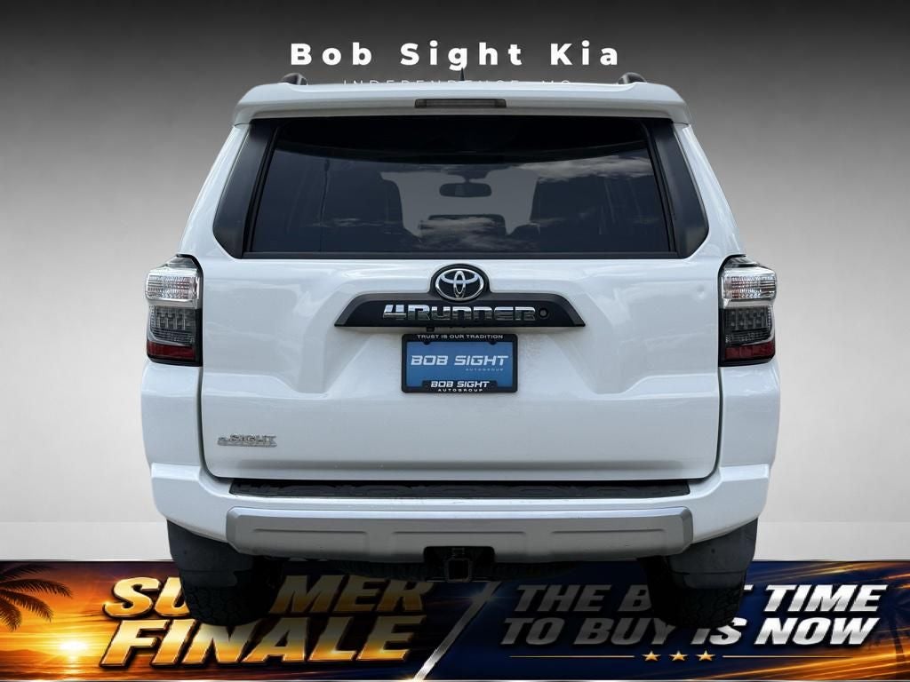 2016 Toyota 4Runner Base