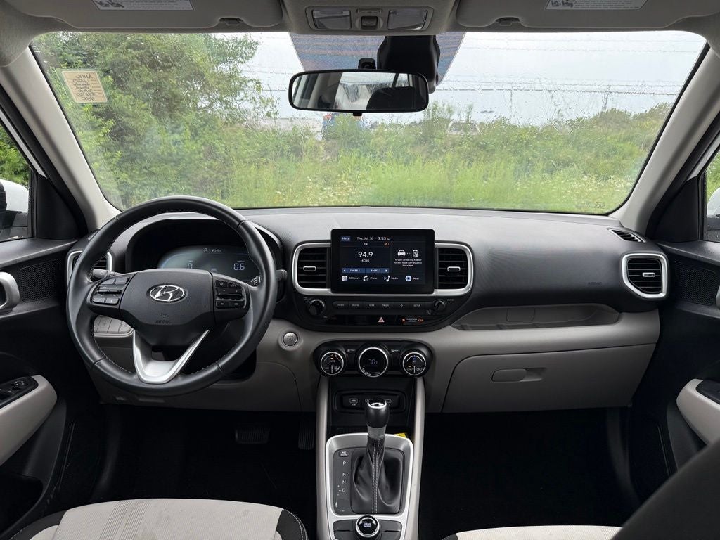 2025 Hyundai Venue SEL