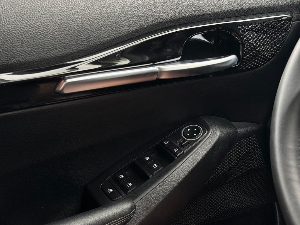2023 Kia Seltos EX