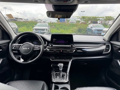 2023 Kia Seltos EX
