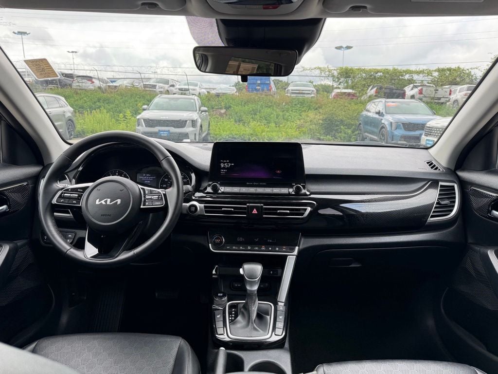 2023 Kia Seltos EX