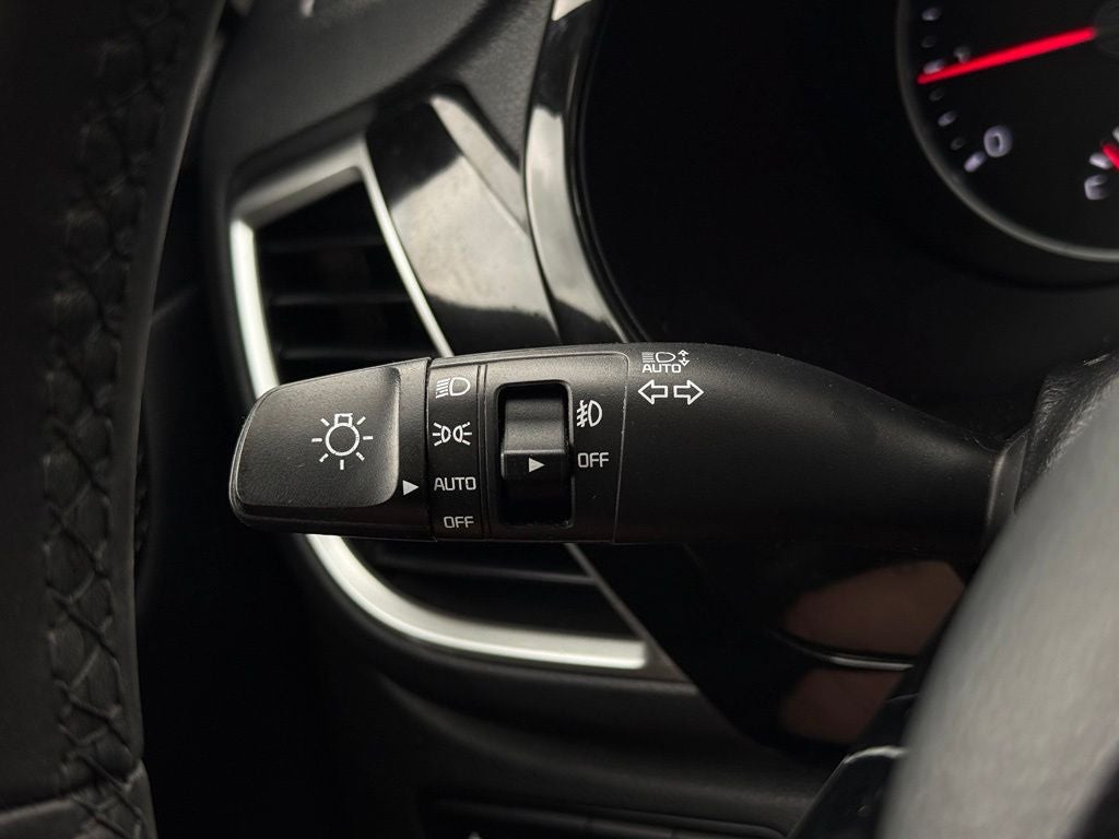 2023 Kia Seltos EX