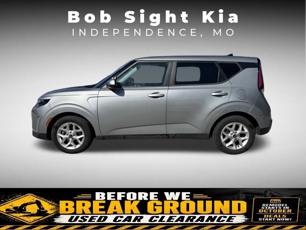 2023 Kia Soul LX