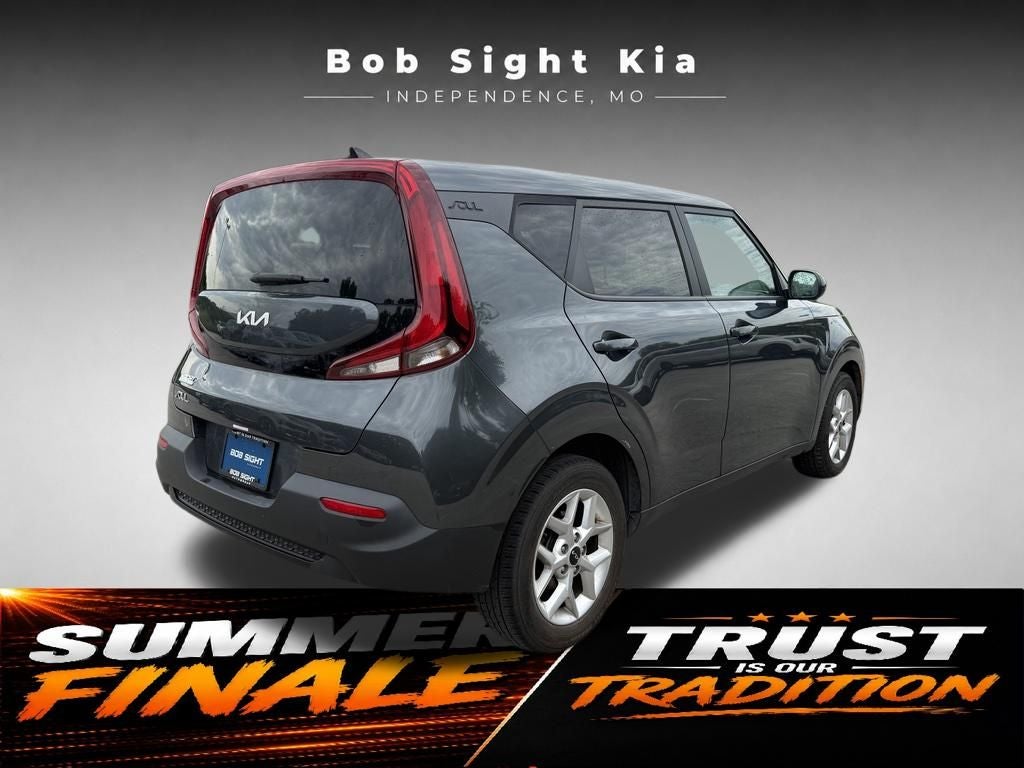 2022 Kia Soul LX