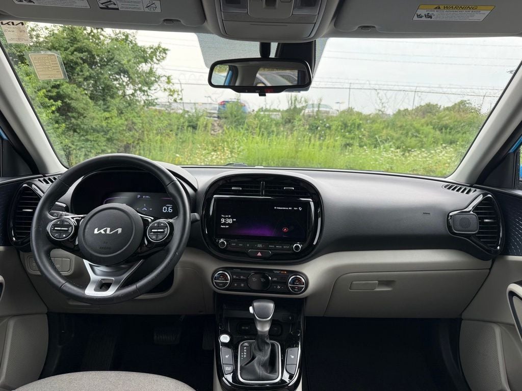 2023 Kia Soul EX