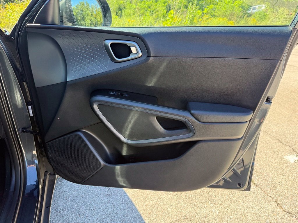 2023 Kia Soul EX