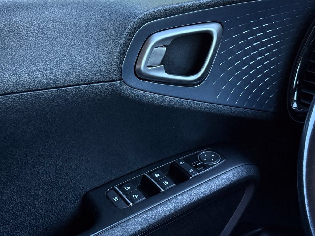 2023 Kia Soul EX