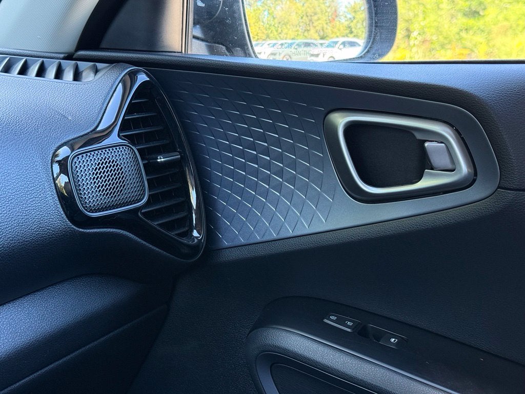 2023 Kia Soul EX