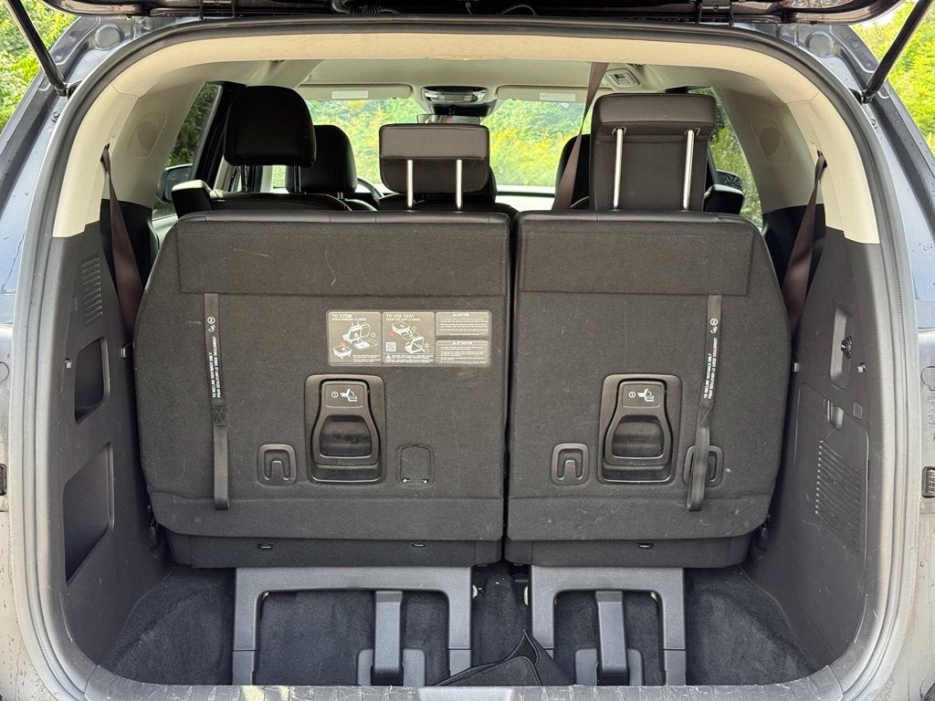 2025 Kia Carnival LXS