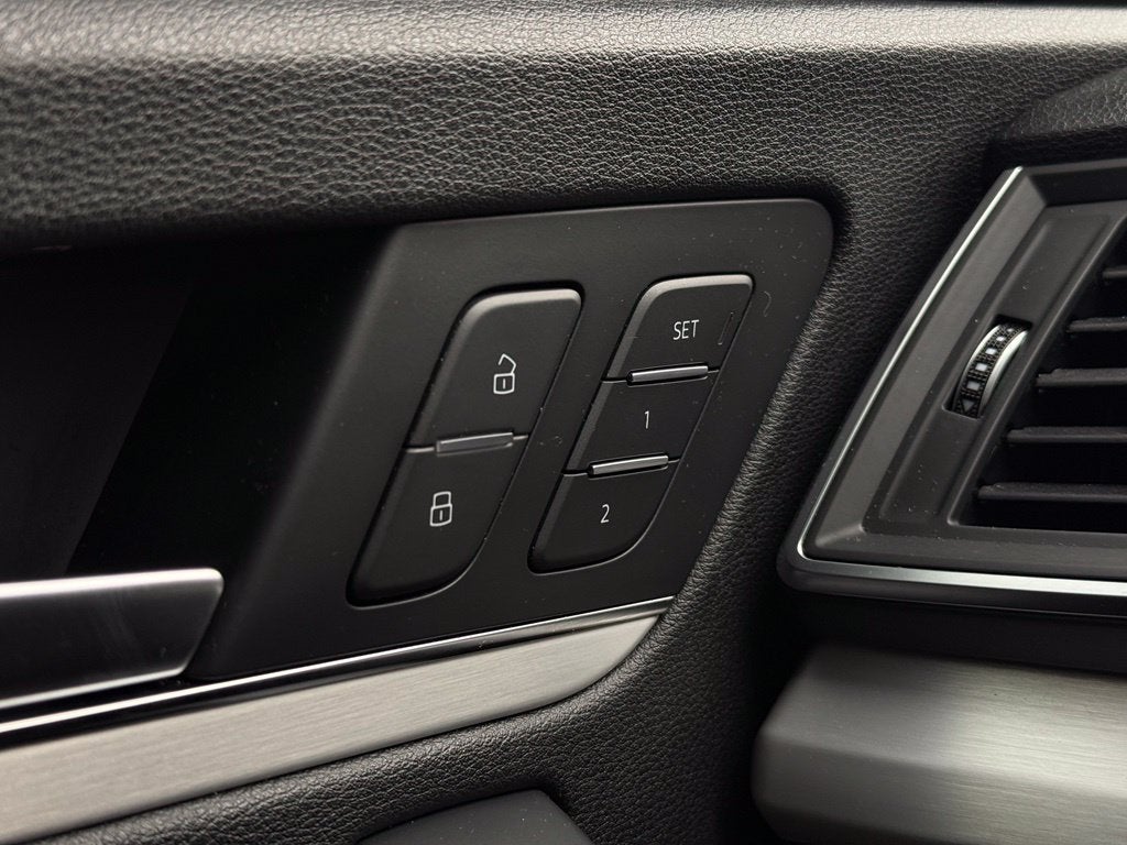 2020 Audi SQ5 3.0T Premium Plus quattro