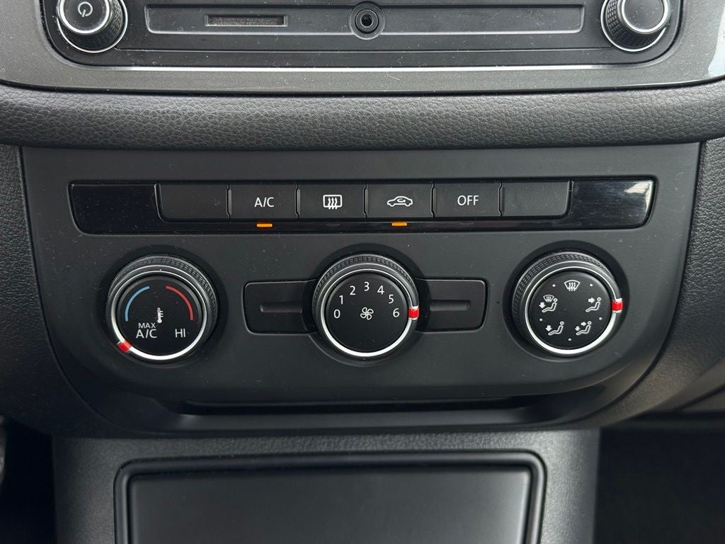 2017 Volkswagen Tiguan Limited 2.0T