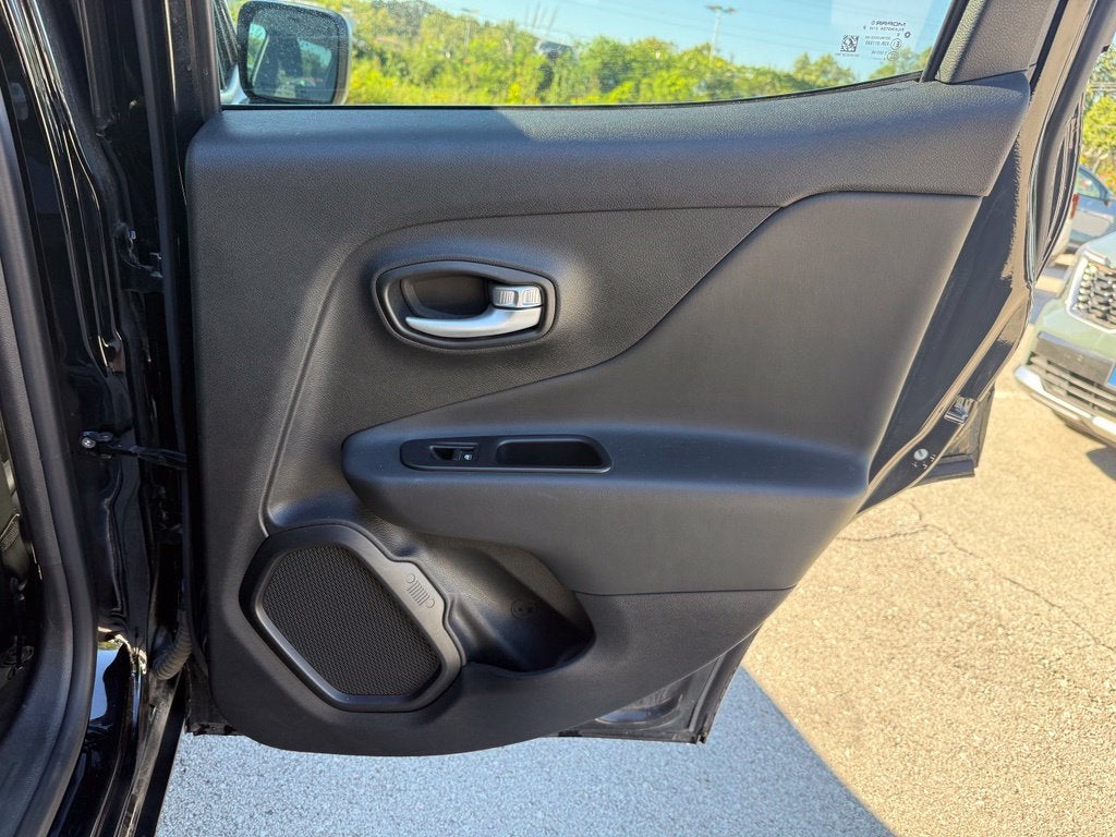 2023 Jeep Renegade Latitude