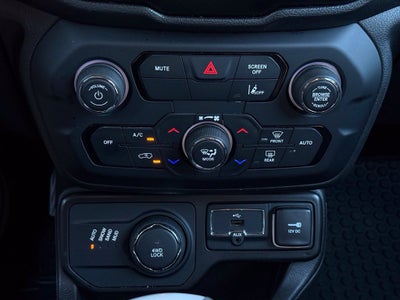 2023 Jeep Renegade Latitude