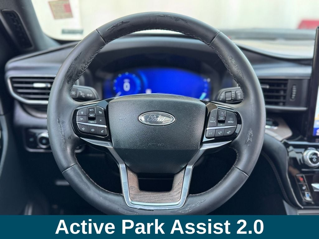 2023 Ford Explorer Platinum