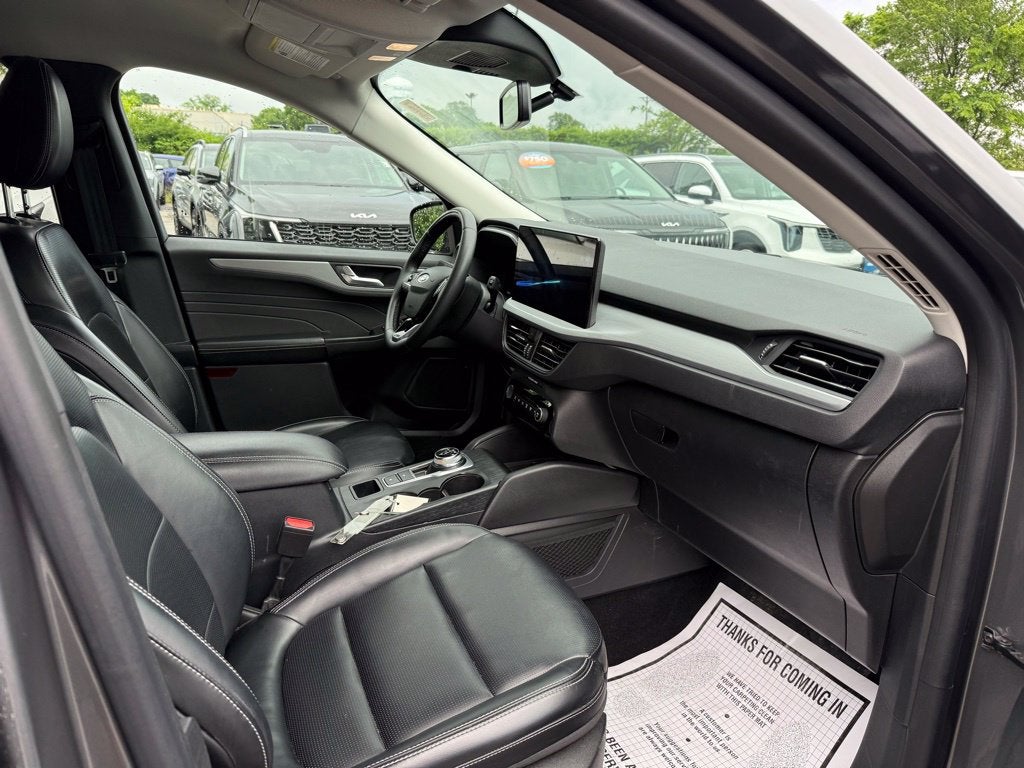 2023 Ford Escape Platinum