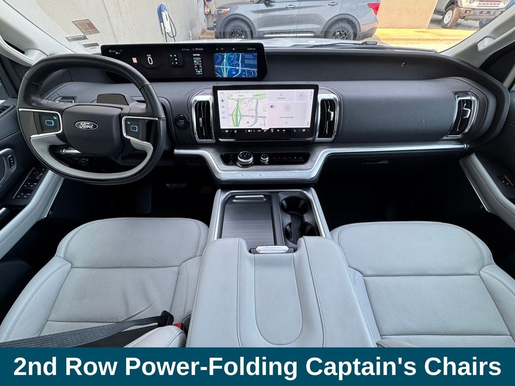 2025 Ford Expedition Platinum