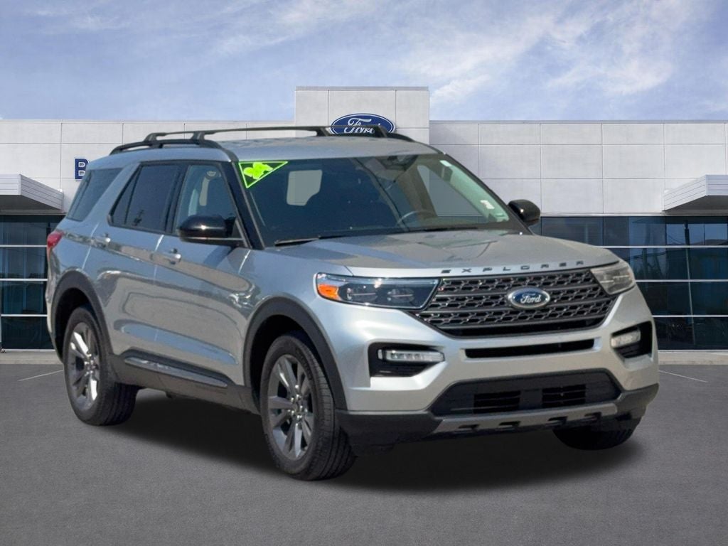 2024 Ford Explorer XLT