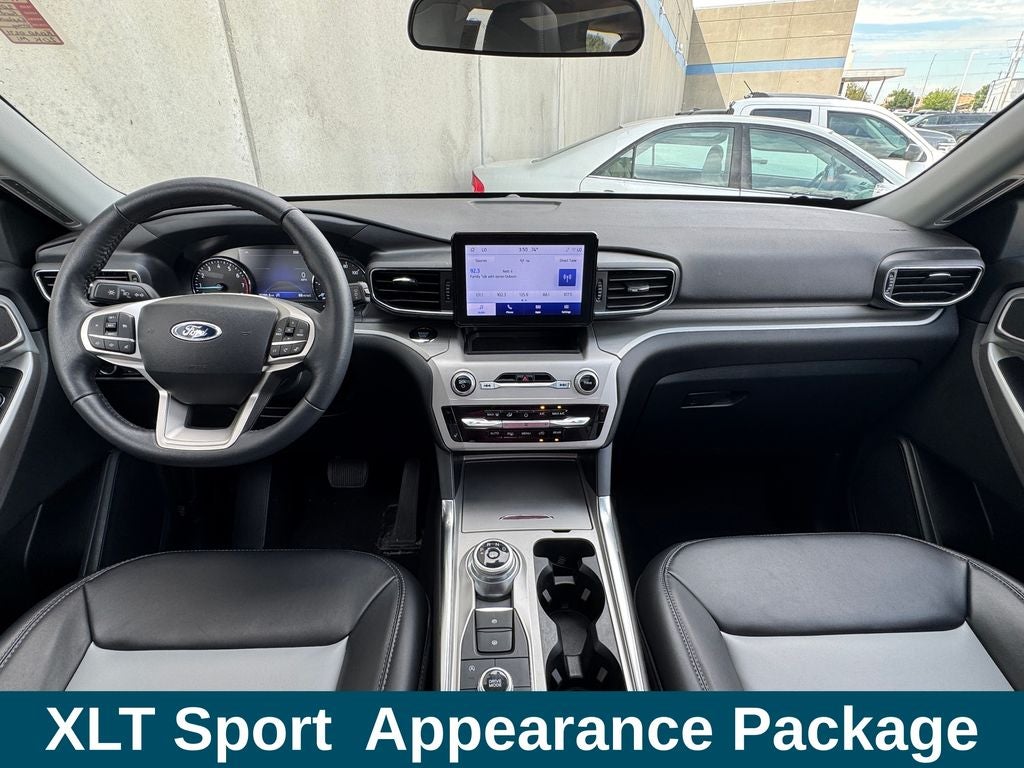 2024 Ford Explorer XLT