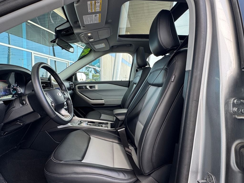 2024 Ford Explorer XLT