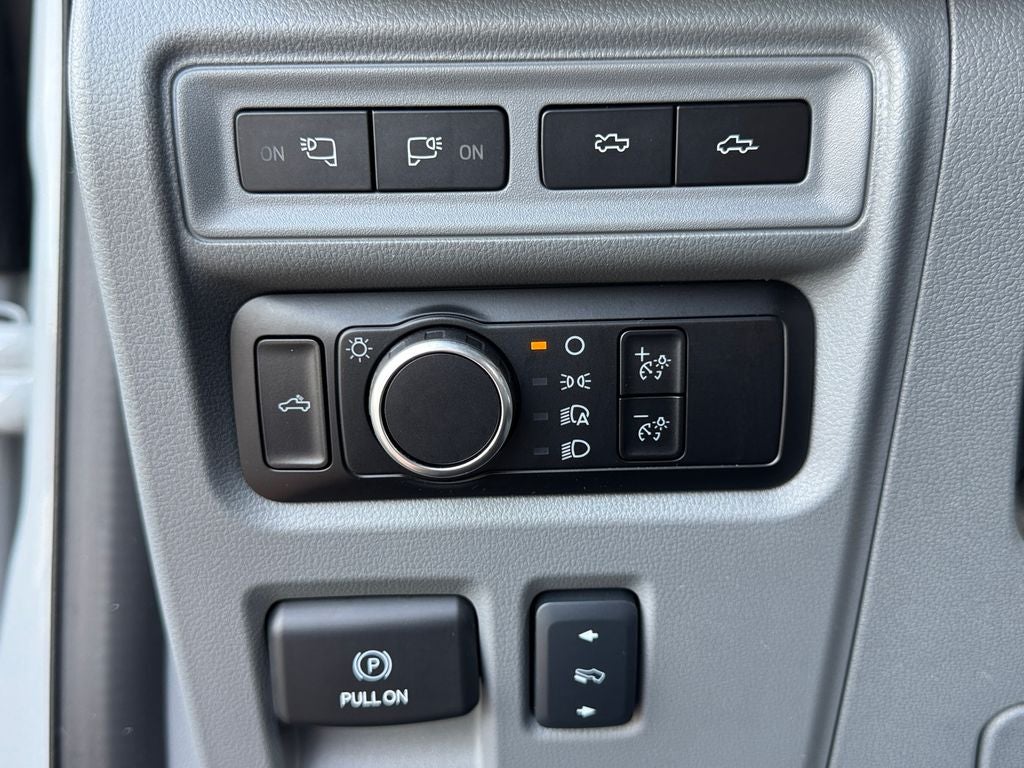 2024 Ford F-150 Lightning Flash