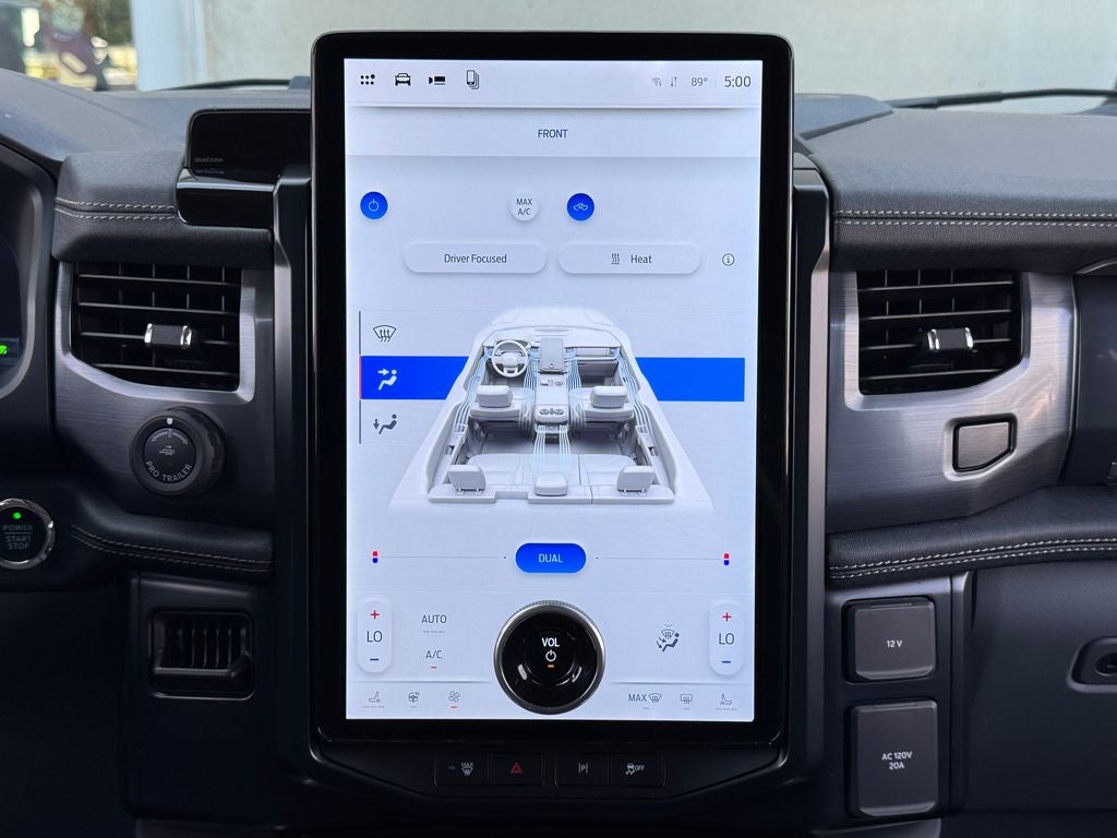 2024 Ford F-150 Lightning Flash