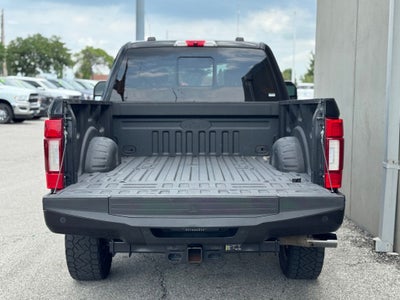 2022 Ford F-350SD Platinum