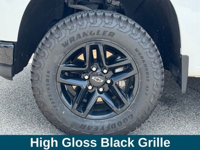 2021 Chevrolet Silverado 1500 Custom Trail Boss