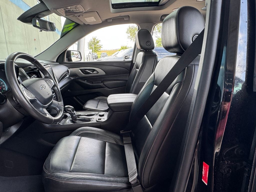 2021 Chevrolet Traverse RS