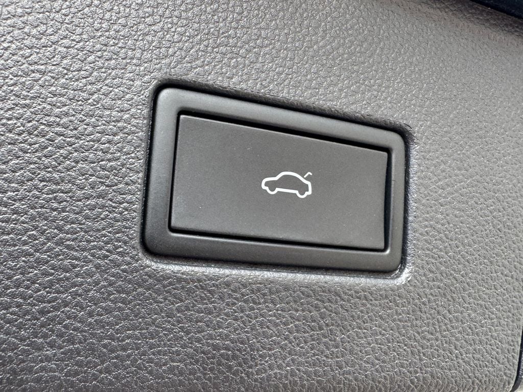 2023 Volkswagen Atlas SEL