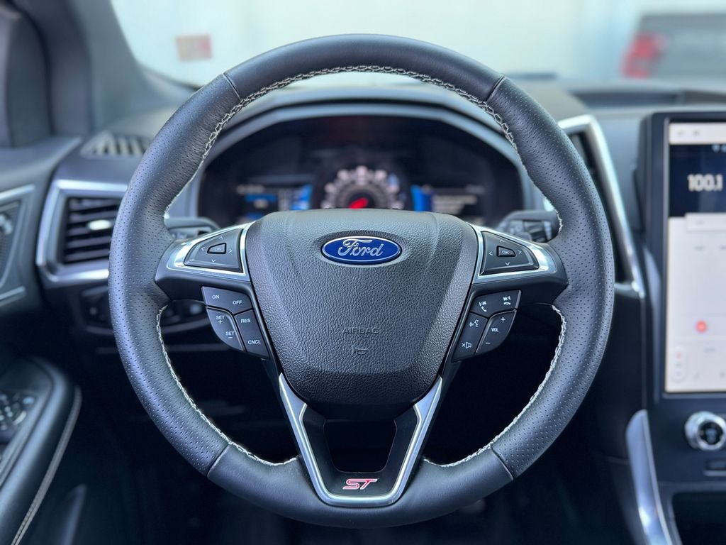 2023 Ford Edge ST