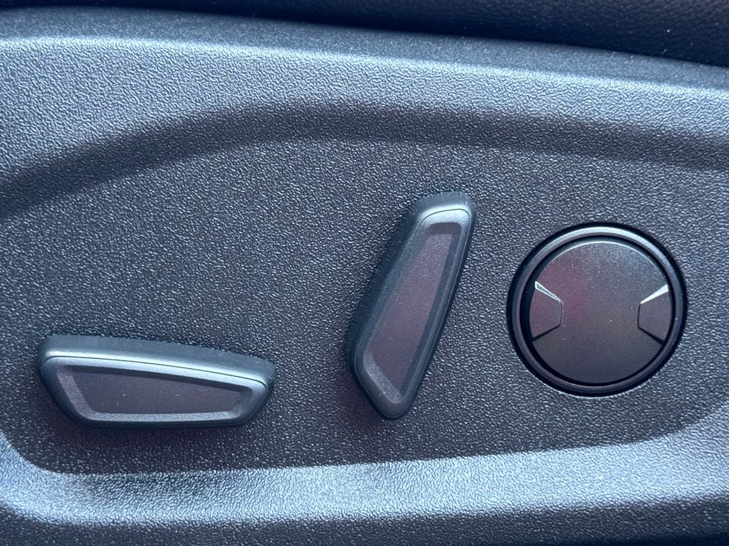 2023 Ford Edge ST