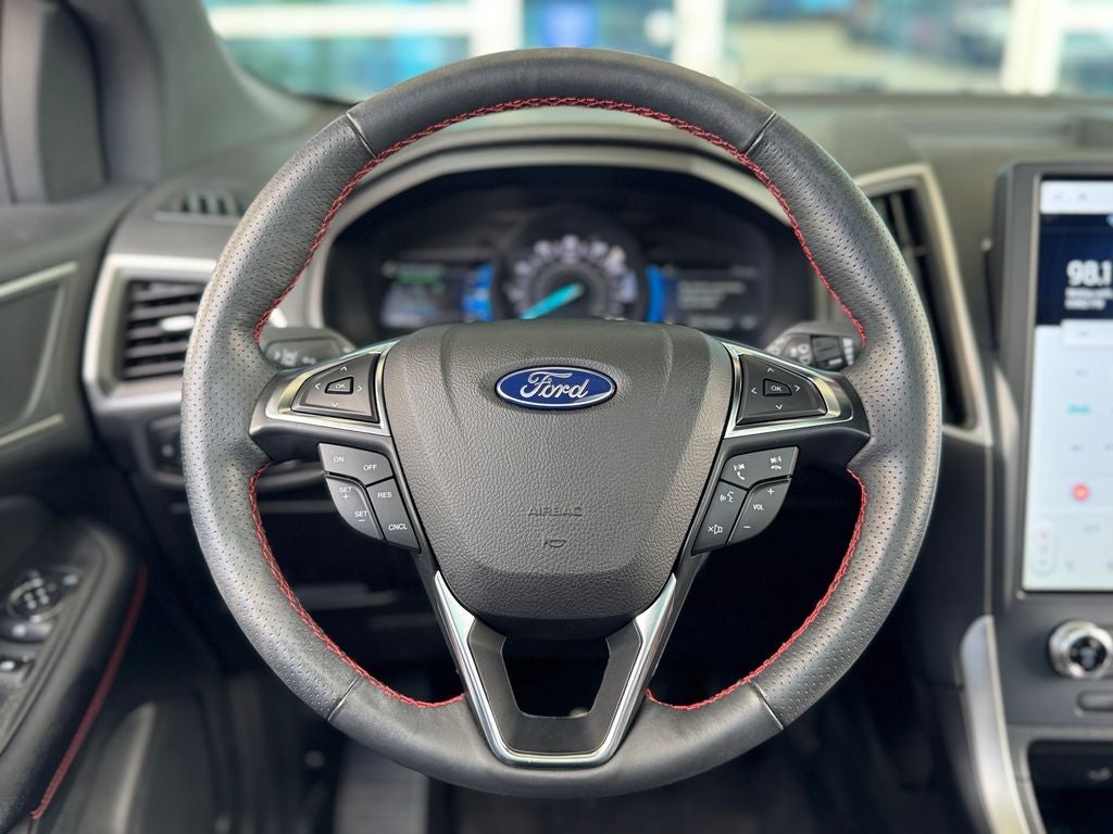 2023 Ford Edge ST Line