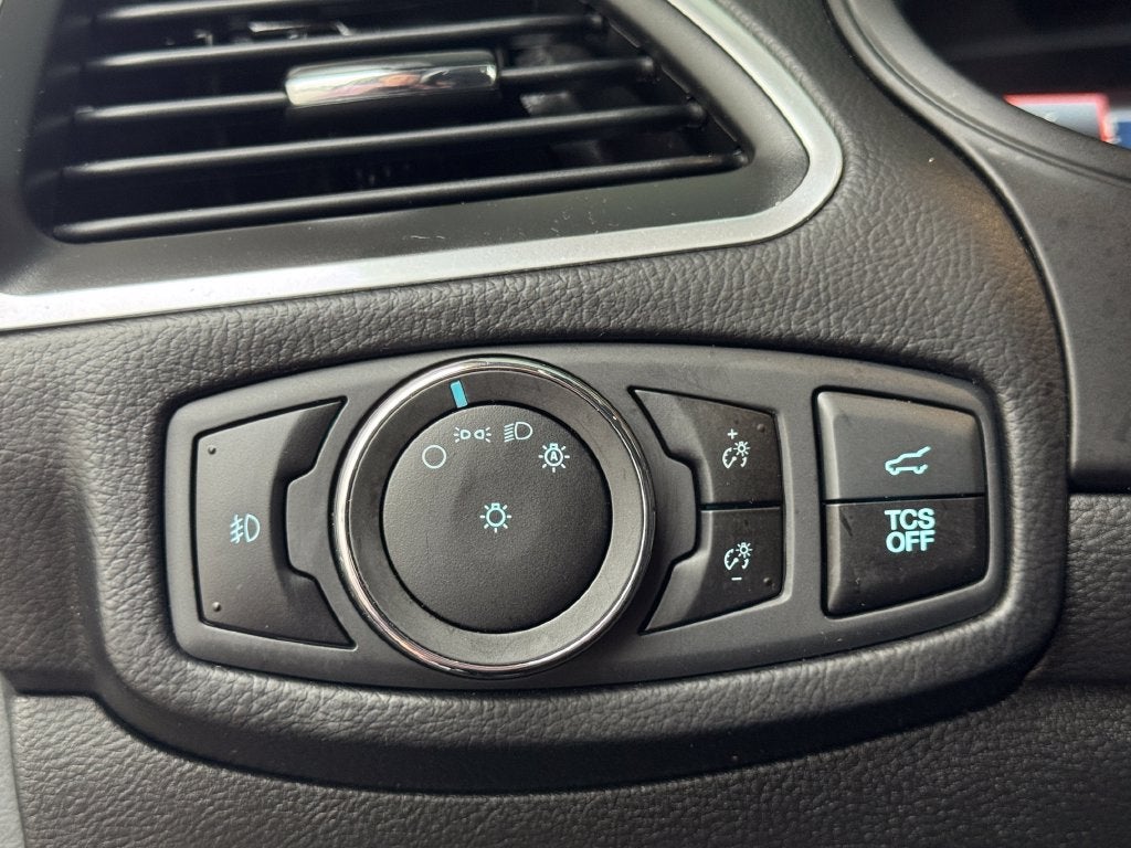 2023 Ford Edge Titanium