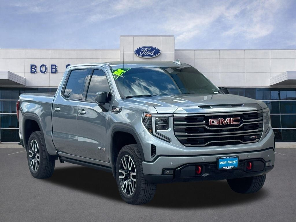2024 GMC Sierra 1500 AT4
