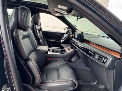 2025 Lincoln Aviator Black Label