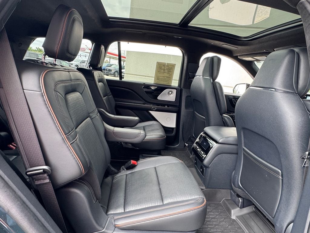 2025 Lincoln Aviator Black Label