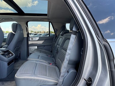 2021 Lincoln Navigator Black Label