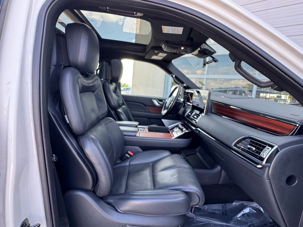 2024 Lincoln Navigator L Reserve