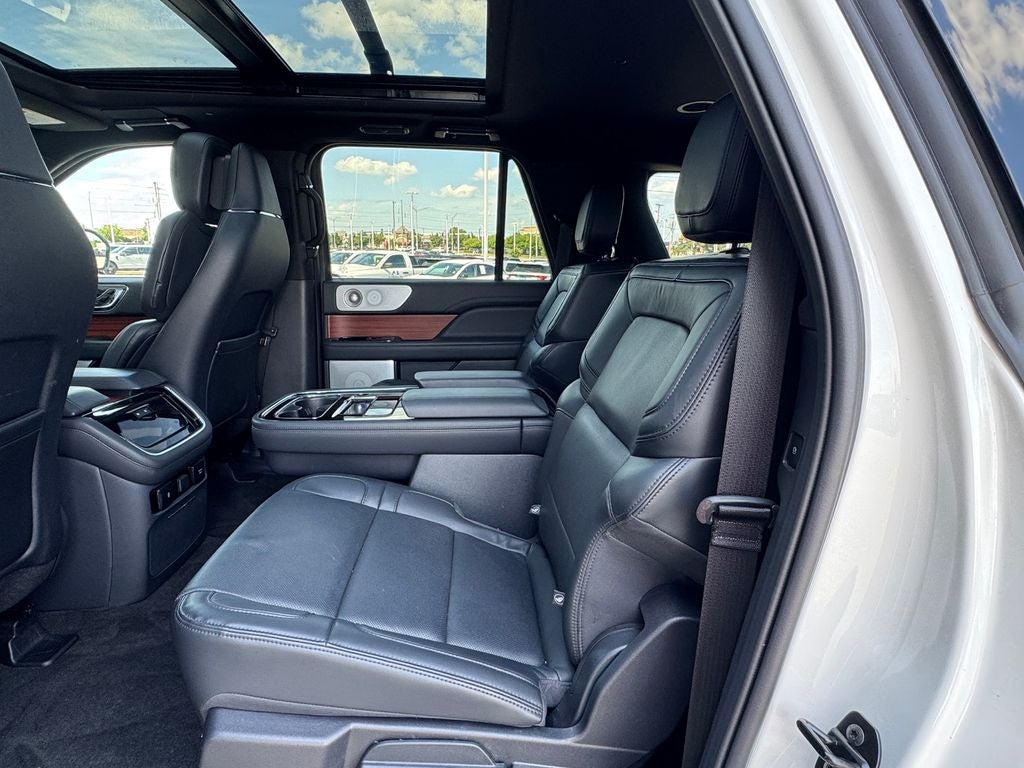 2024 Lincoln Navigator L Reserve