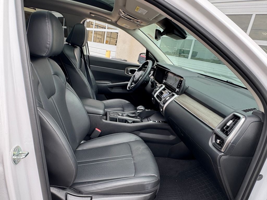 2023 Kia Sorento X-Line S