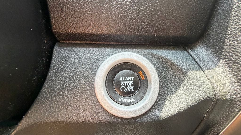 2015 RAM 1500 Sport