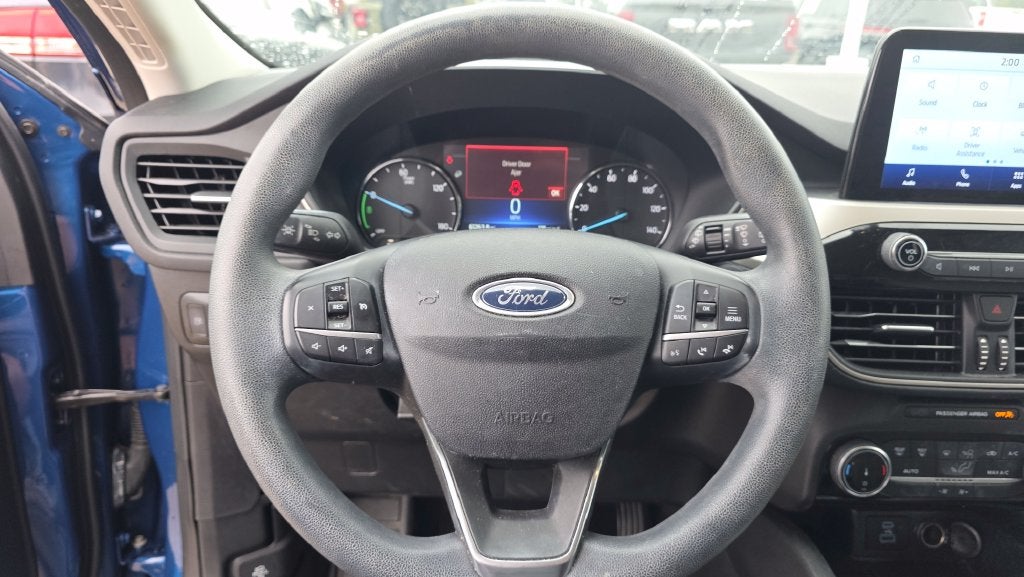 2022 Ford Escape Hybrid SE