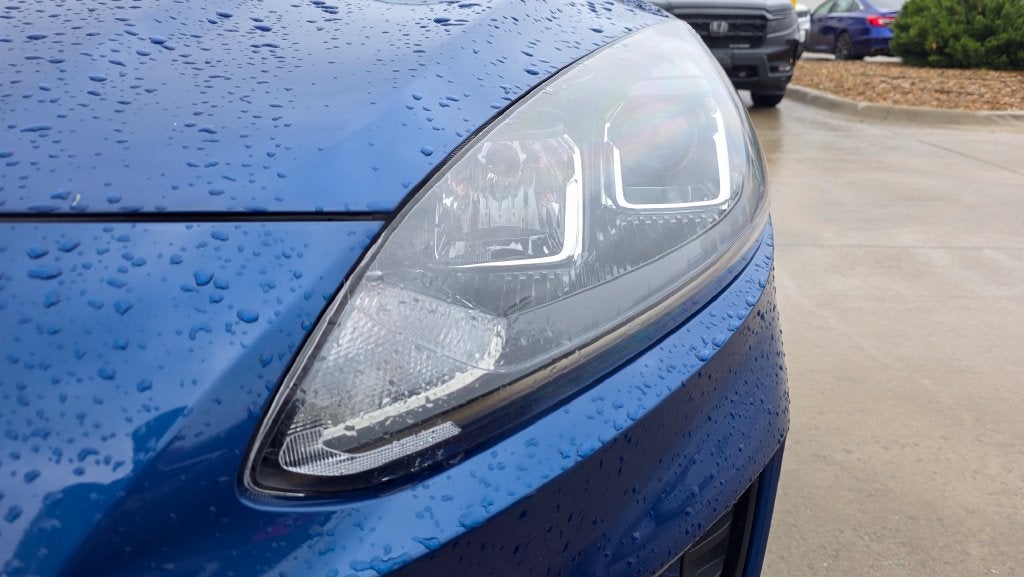 2022 Ford Escape Hybrid SE